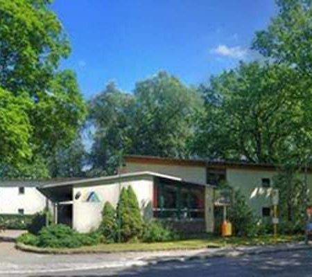 Jugendherberge Ernst Reuter Glienicke/Nordbahn Exteriér fotografie